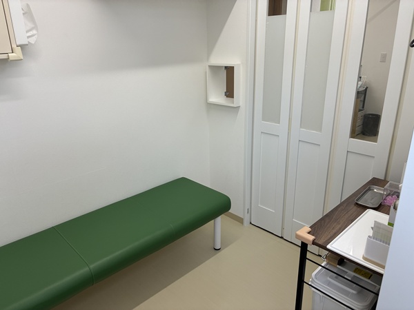 発熱待合・診察室